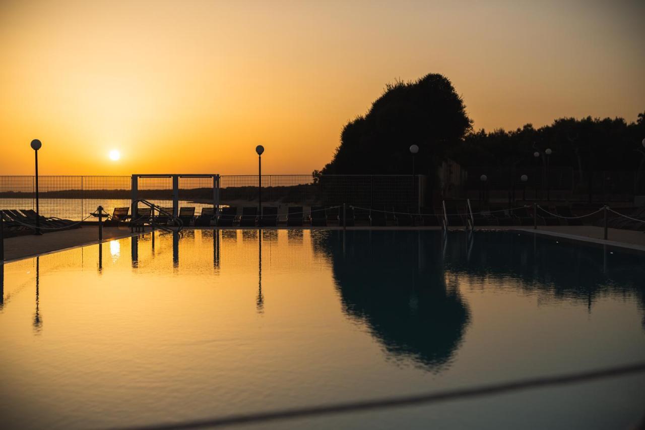 Apulia Hotel Taranto Ara Solis Lido Azzurro Exterior foto