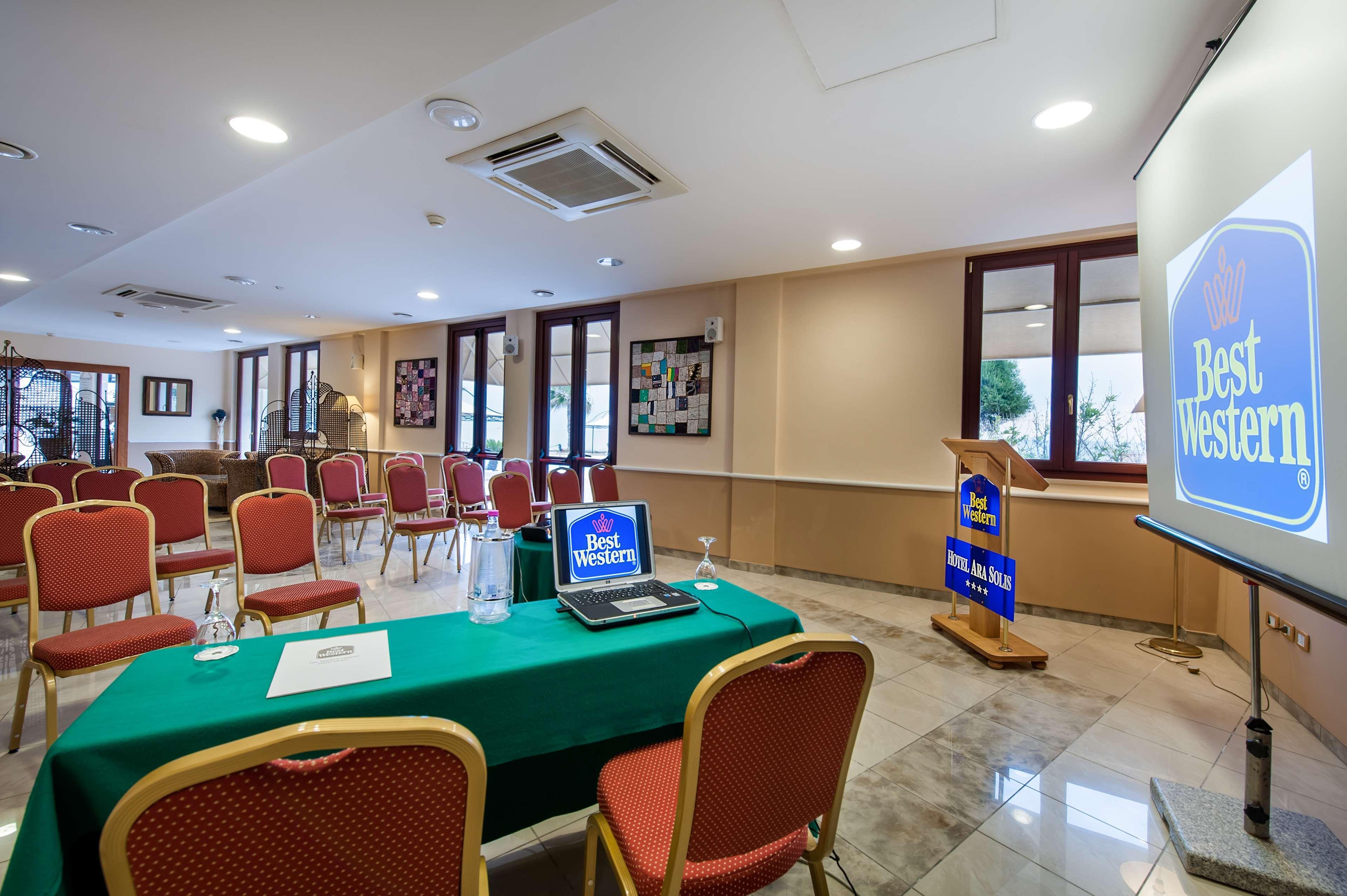 Apulia Hotel Taranto Ara Solis Lido Azzurro Exterior foto