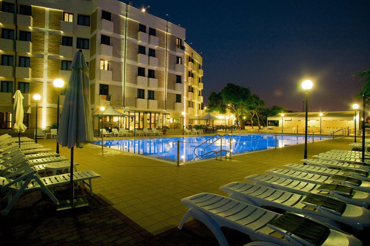 Apulia Hotel Taranto Ara Solis Lido Azzurro Exterior foto